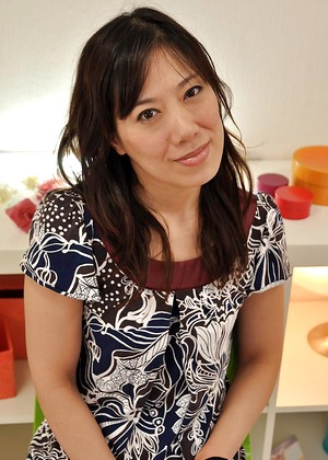 Yoshie Tomisawa